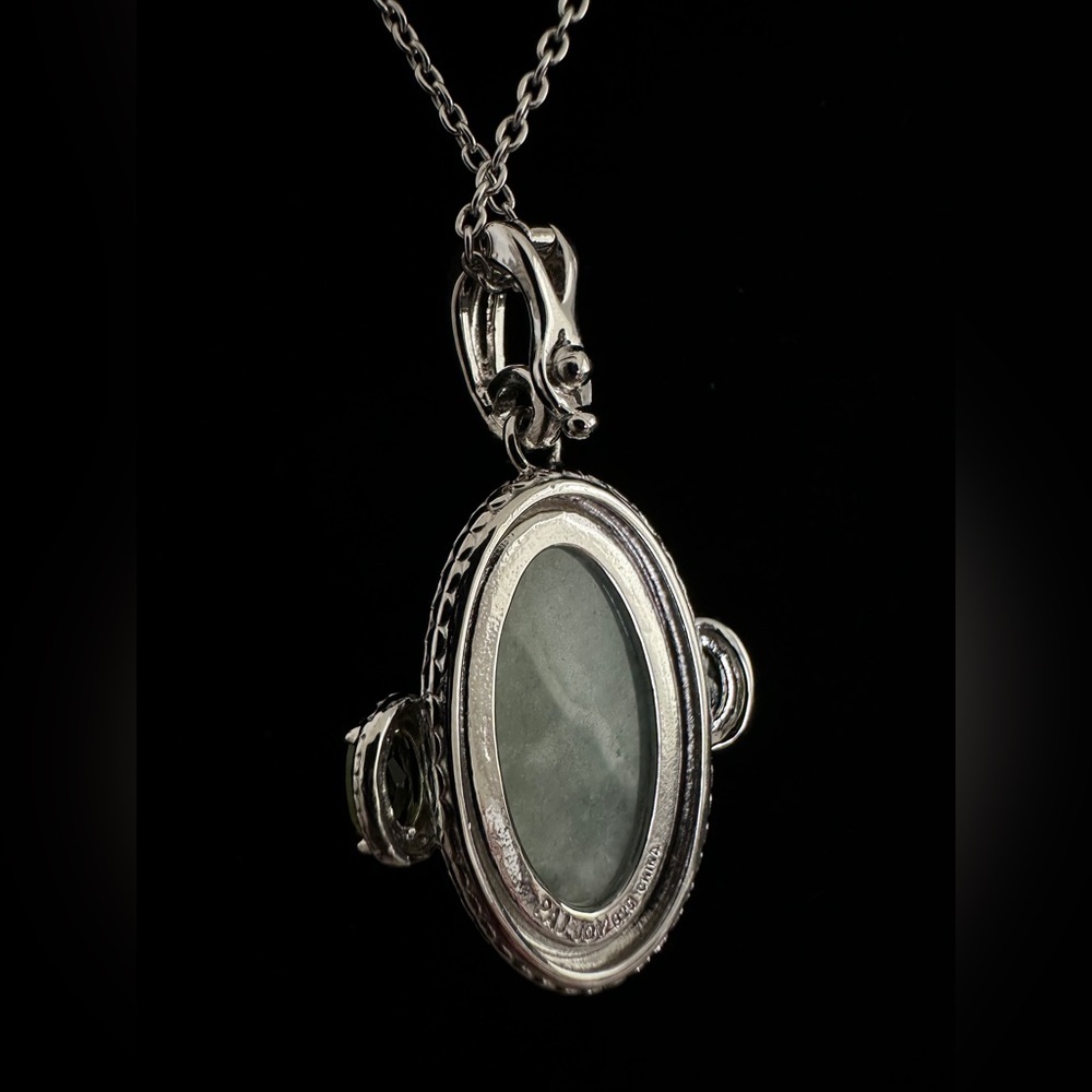 Jade and Peridot necklace in sterling silver by Jade of Yesteryear - Picture 3 of 9